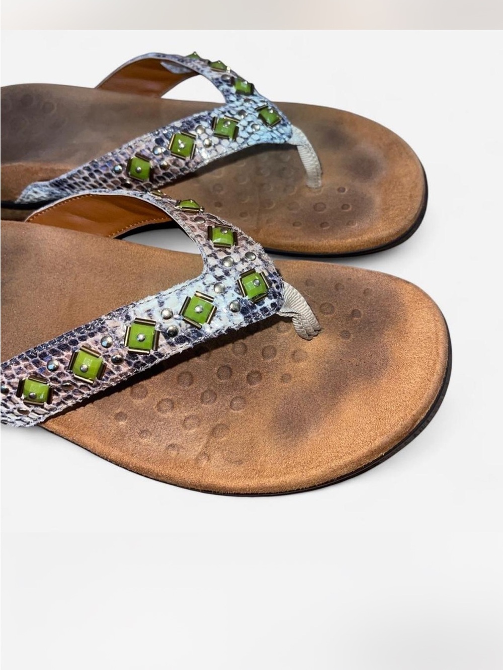 Vionic Sandals - Picture 2 of 4